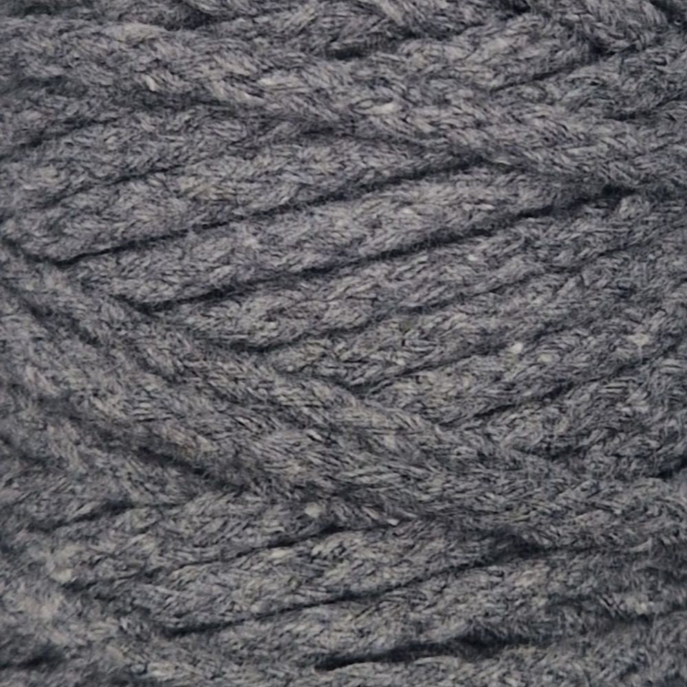 Mini-Makramee-Wimpel für Wimpelkette - personalisierbar (von Knotenliebe by Sina Milde)