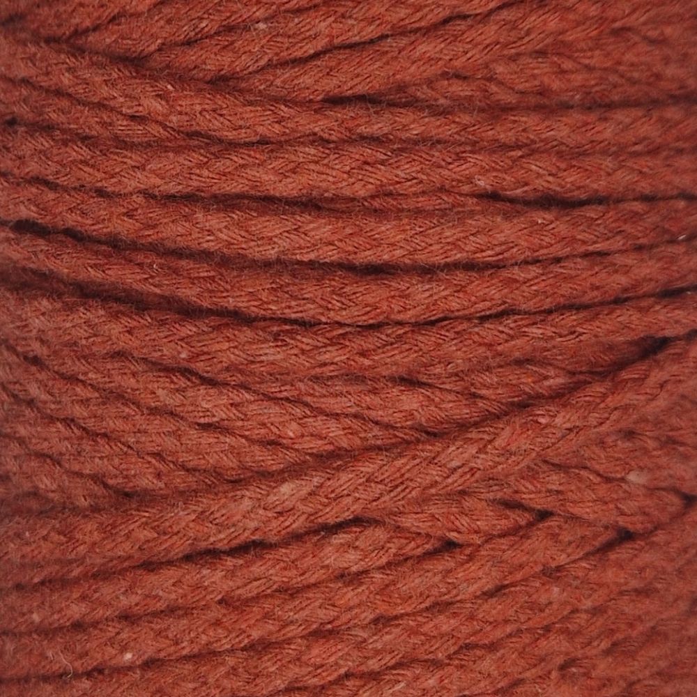 Mini-Makramee-Wimpel für Wimpelkette - personalisierbar (von Knotenliebe by Sina Milde)