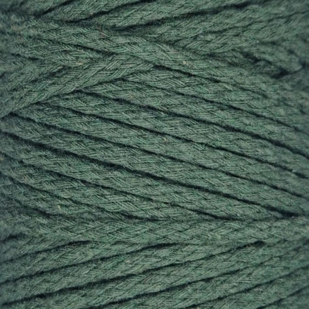 Mini-Makramee-Wimpel für Wimpelkette - personalisierbar (von Knotenliebe by Sina Milde)