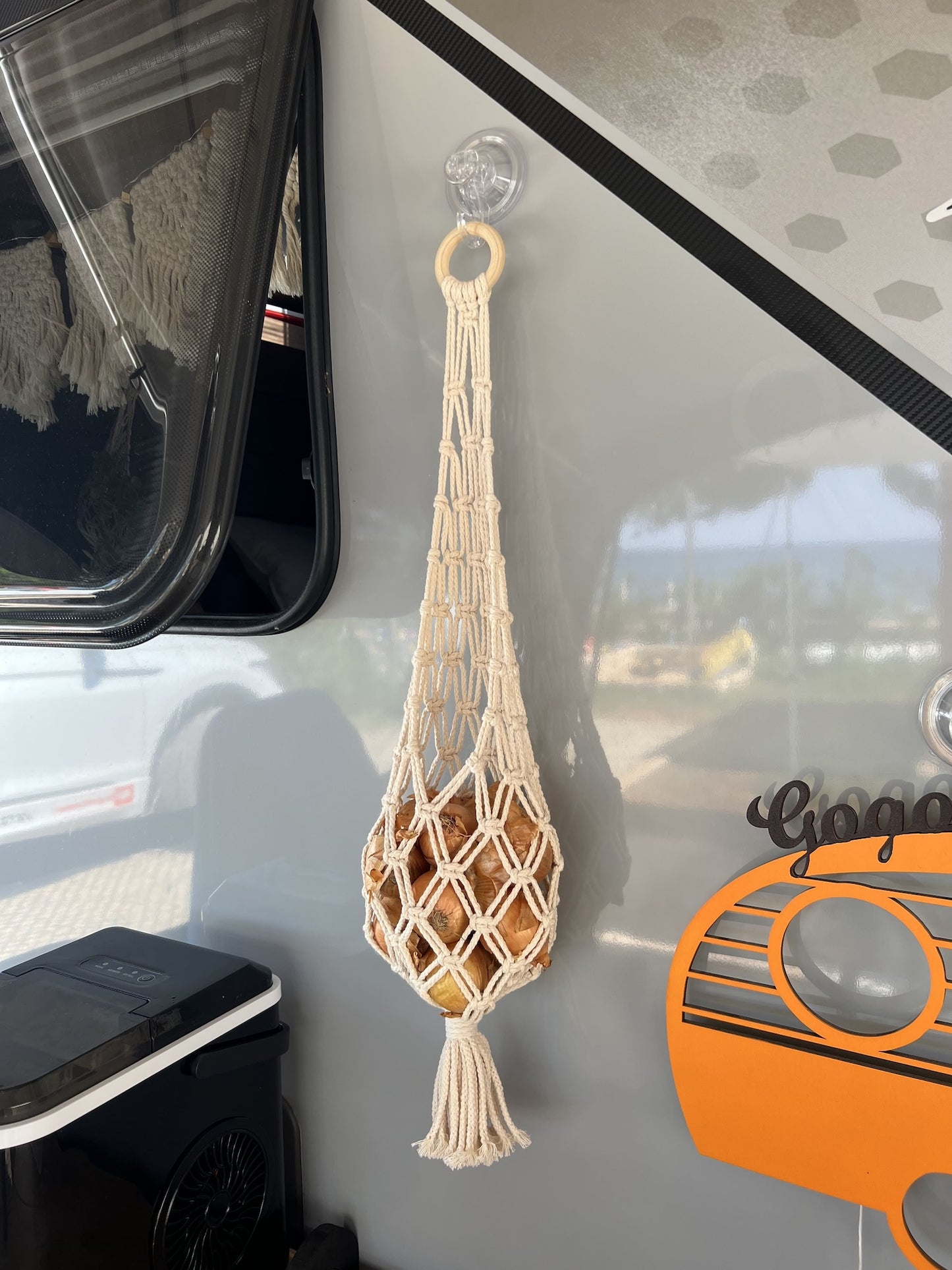 Makramee-Obstnetz und Organizer zum Aufhängen (von Knotenliebe by Sina Milde)