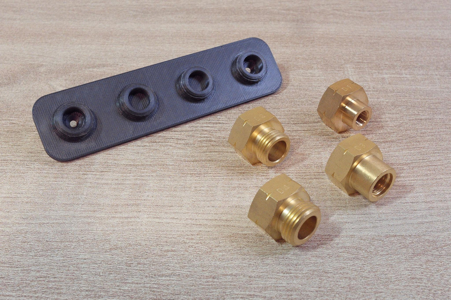 SPARSET Gasflaschen-Fülladapter + Halterung