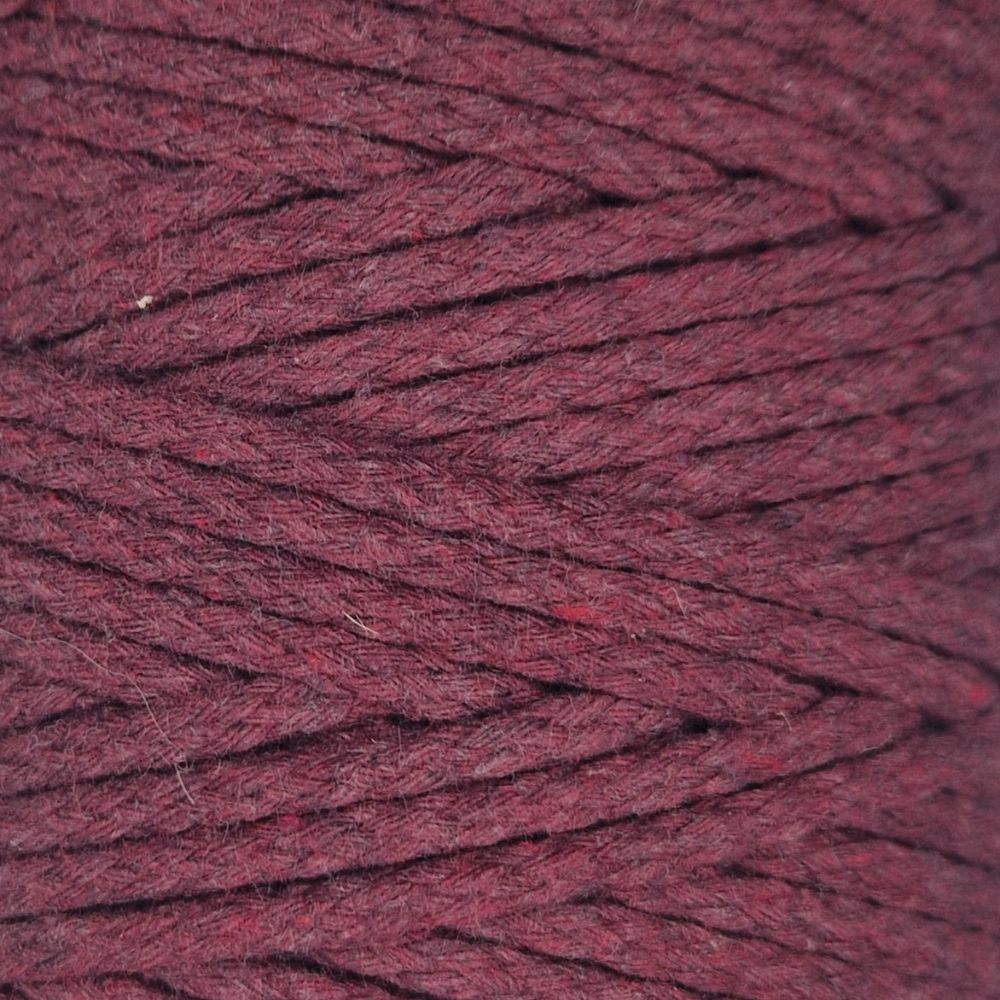 Mini-Makramee-Wimpel für Wimpelkette - personalisierbar (von Knotenliebe by Sina Milde)