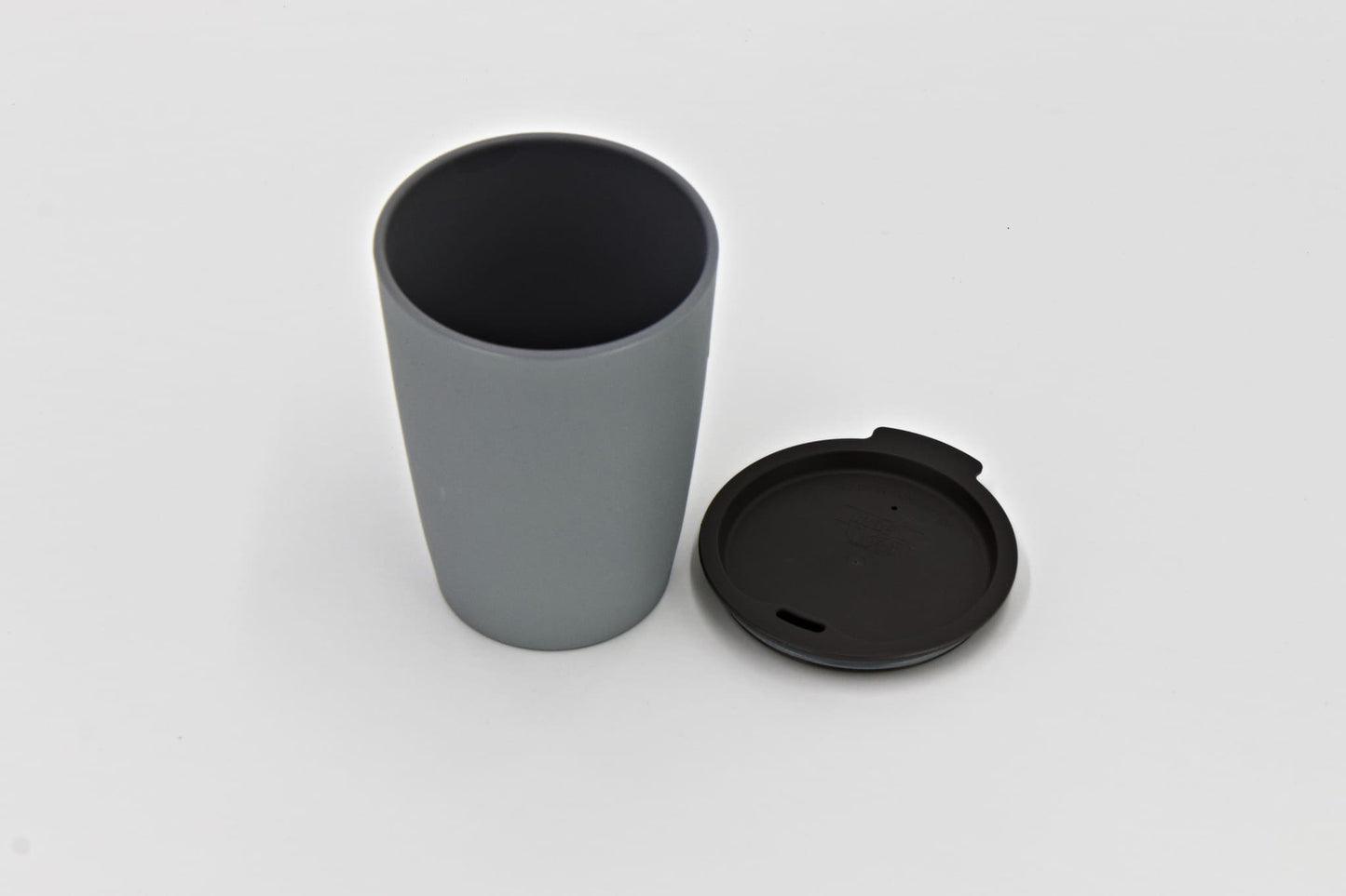 Campinggeschirr-Set aus umweltfreundlichem Biopolymer – robust, leicht & nachhaltig