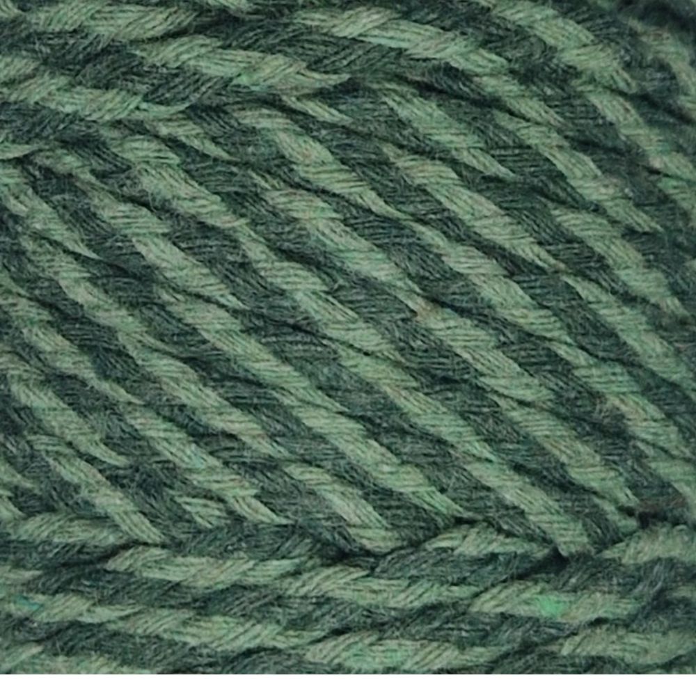 Mini-Makramee-Wimpel für Wimpelkette - personalisierbar (von Knotenliebe by Sina Milde)