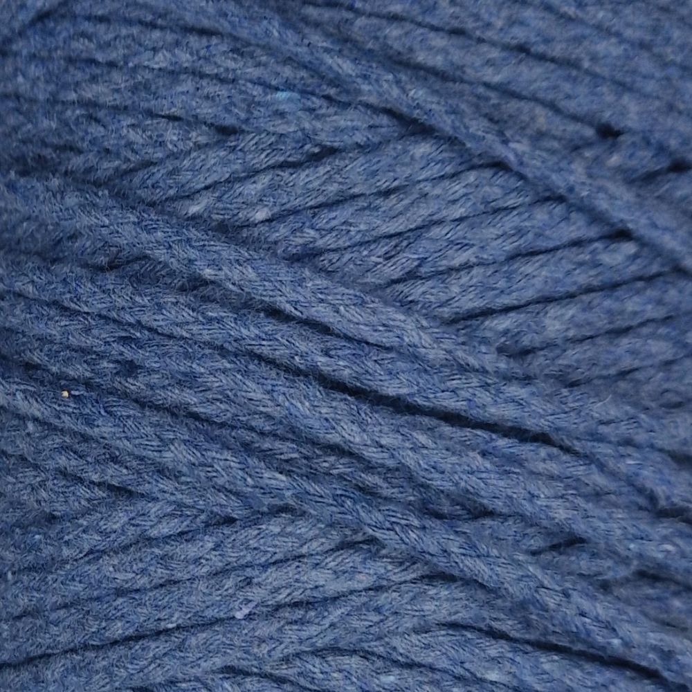 Mini-Makramee-Wimpel für Wimpelkette - personalisierbar (von Knotenliebe by Sina Milde)