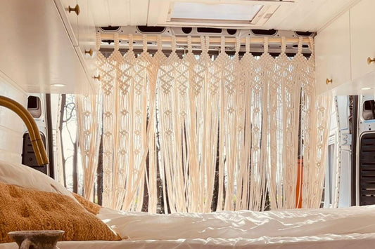 Makramee-Vorhang fürs Vanlife und Zuhause (von Knotenliebe by Sina Milde)